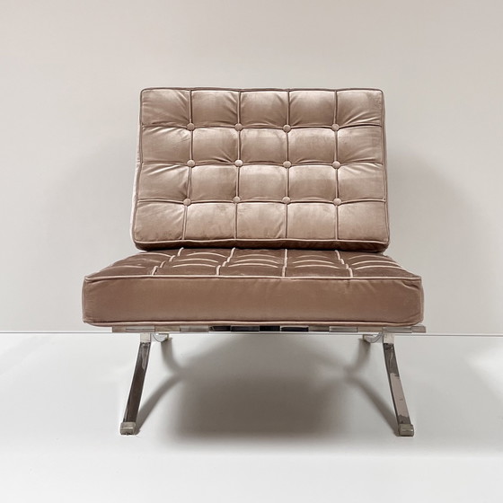 Image 1 of Réplique de chaise de Barcelone