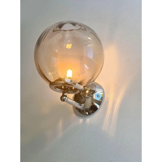 Image 1 of Ensemble de deux appliques murales sphériques contemporaines en verre de Murano fumé