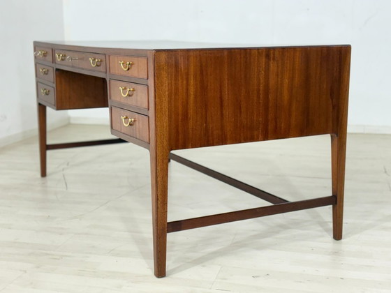 Image 1 of Bellissima scrivania indipendente / scrivania da ufficio in mogano / scrivania da lavoro / scrivania vintage