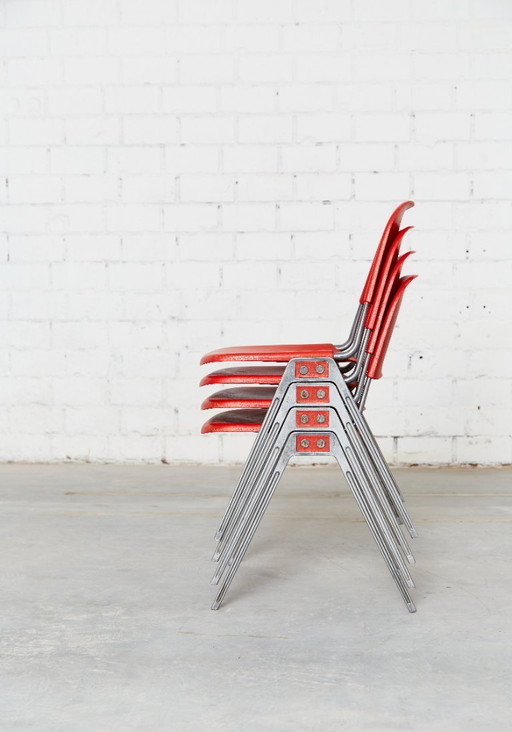 Don Albinson Knoll 1601 Stack Chair voor Knoll International