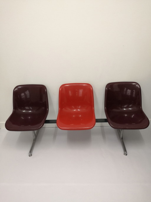 Artifort Hajime Onishi Spirit beam bench
