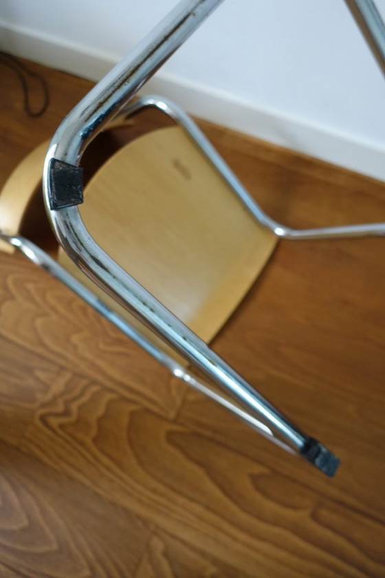 Thonet Mart Stam S 43 (5 x) – Eetkamerstoelen, Leather, Wood (photo 7 of 26)