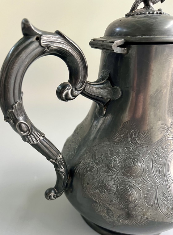 Image 1 of Antiguo juego de peltre con cuenco y jarra, finamente grabado, alrededor del siglo XIX.