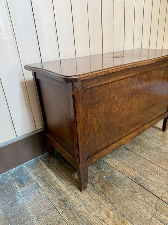 Image 1 of Alte Holztruhe aus dem Pfarrhaus