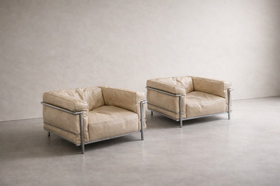 Image 1 of Corbusier Cassina LC3 Fauteuils set (2 stuks) - Serienummers #0075 & #0112