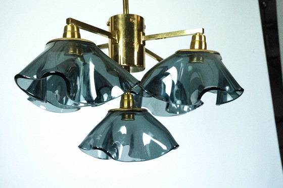 Image 1 of Italian five-arm chandelier in smoked Vistosi glass and brass, 1970s