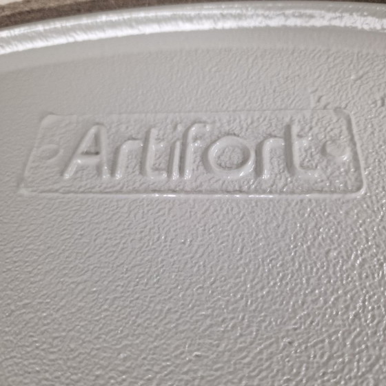 Image 1 of Large Oval Dining Table in Oak by Pierre Paulin for Artifort, 2018