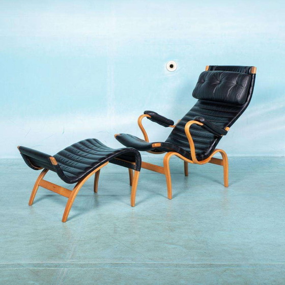 Image 1 of Design Lounge armchair & stool 70s Bruno Mathsson Pernilla