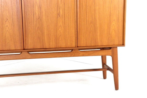 Image 1 of Credenza Svend Aage Madsen per K. Knudsen & Son, design vintage danese