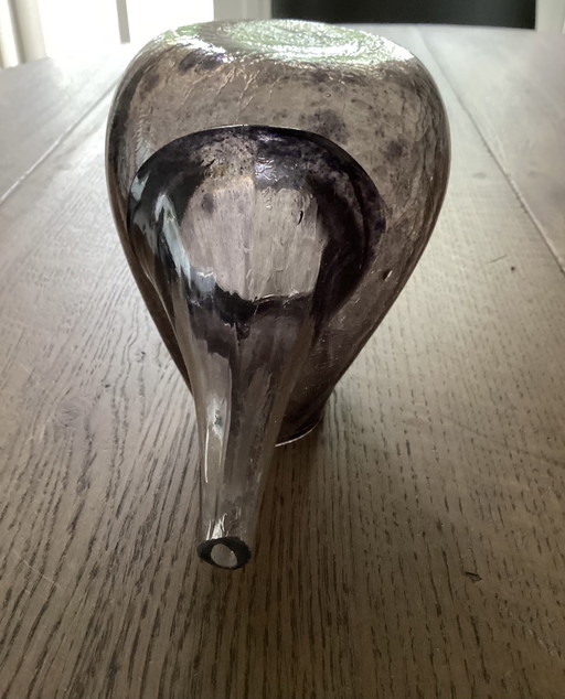 Handgeblazen olifant of toch theepot 