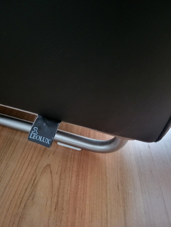 Image 1 of LEOLUX zwart leren fauteuil