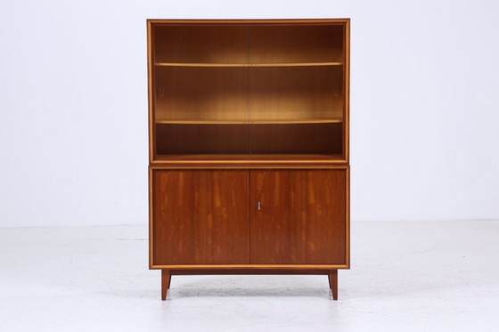 Image 1 of Vetrina d'epoca anni '60 | Armadio di metà secolo, retro in legno #07-67