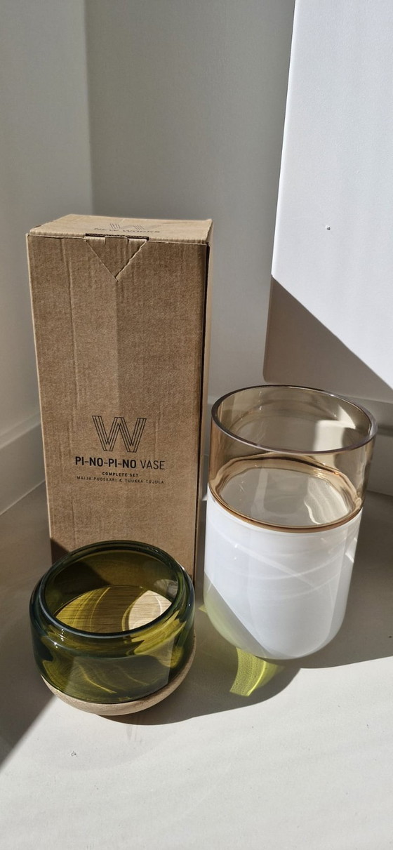 Image 1 of Pi-No-Pi-No Vase von New Works
