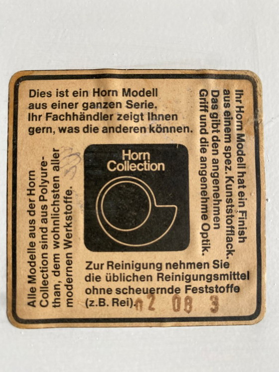 Peter Ghyczy for Horn Collection – Space Age 1970s Coffee Table – Plastic (photo 5 of 10)