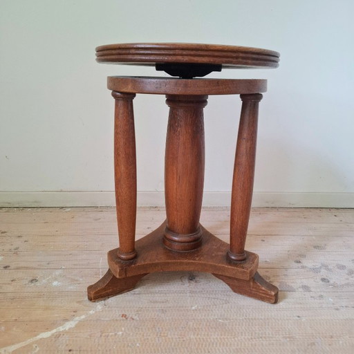 Antiker Klavierhocker aus Holz mit Schraubmechanismus – Art-Deco-Stil – krukjes, Wood (photo 2 of 5)