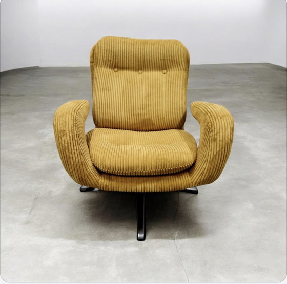 Romefa Noordwolde Enrico Wallès Draaifauteuil Nieuw Bekleed Ribstof – Draaistoelen, Metal, Textile (photo 4 of 11)