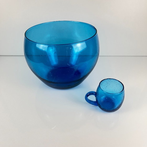 Image 1 of Punschset für 9 Personen, Biot-Stil, kobaltblaues, geblasenes Glas, 1970