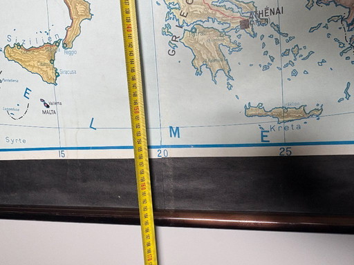 EUROPE, POLITICAL OVERVIEW - Map of East Germany 1977