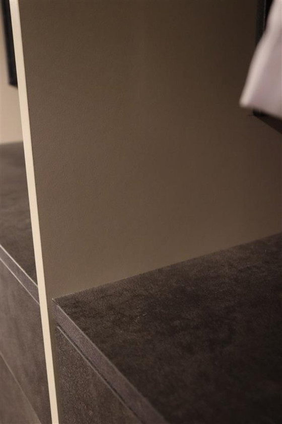 Image 1 of Kledingkast L-vorm