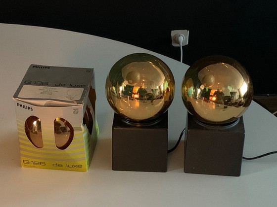 Image 1 of lampade da tavolo vintage Philips a cubo (2) e lampada extra