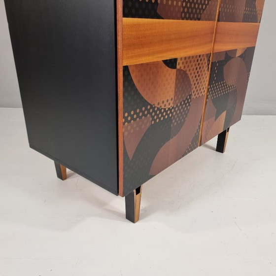 Image 1 of Vintage kledingkast 1970