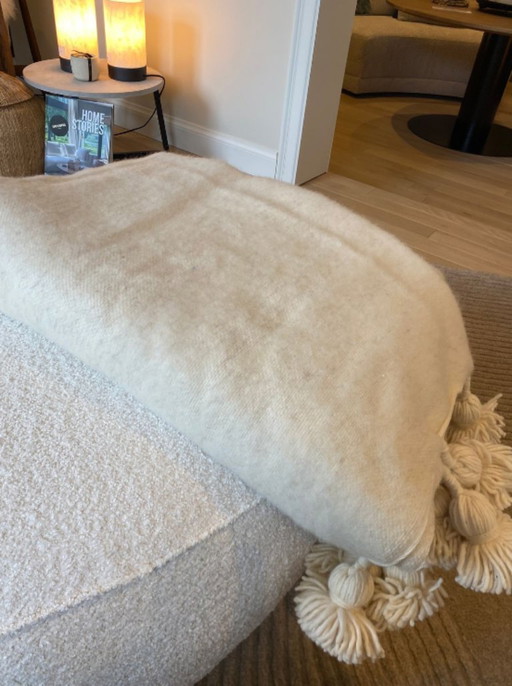 The Souks plaid ecru pompom 150x250