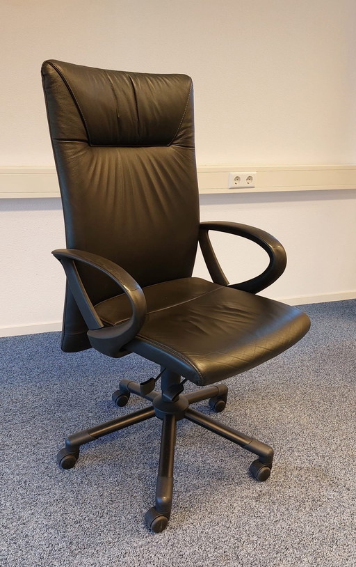 Scrivania da ufficio in faggio con sedia direzionale regolabile in pelle e mobiletto con base a rotelle