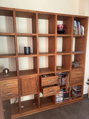 Boeken-, vakken-, wandkast notenhout 