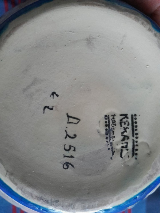 Image 1 of 2 vases/carafes