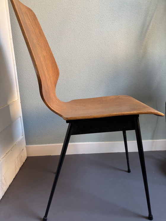 Image 1 of Vintage industriële stoel