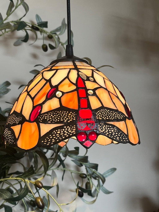 Stained glass pendant lamp with dragonflies beige with red