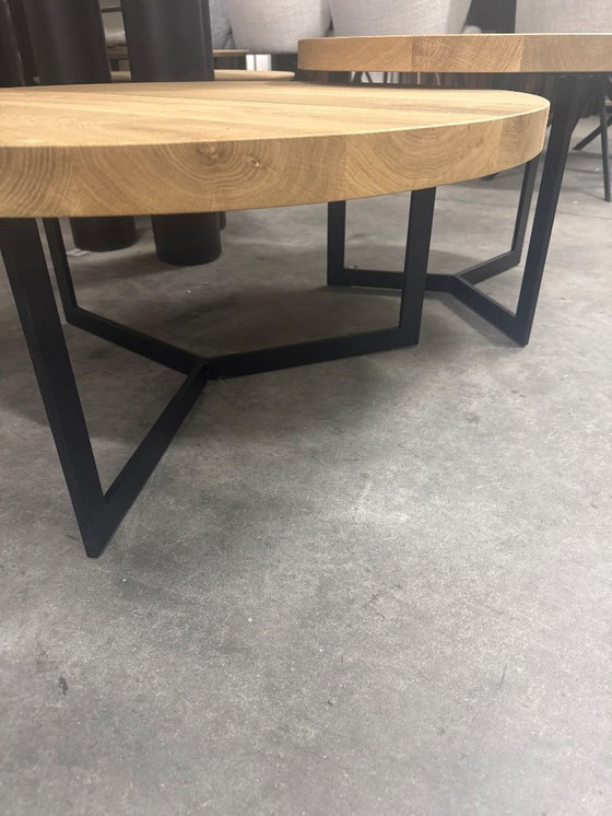 Image 1 of Mesas de centro en roble macizo