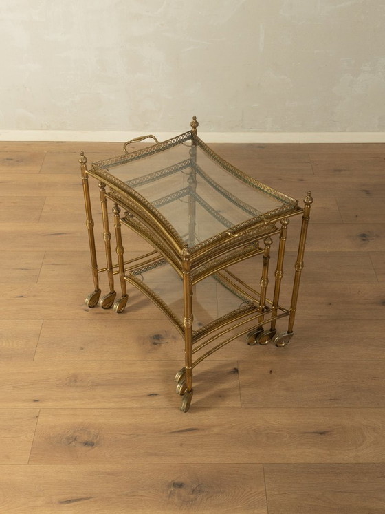 Tables d'appoint gigognes Hollywood Regency, années 1960 – Verre, Métal (photo 11 of 18)