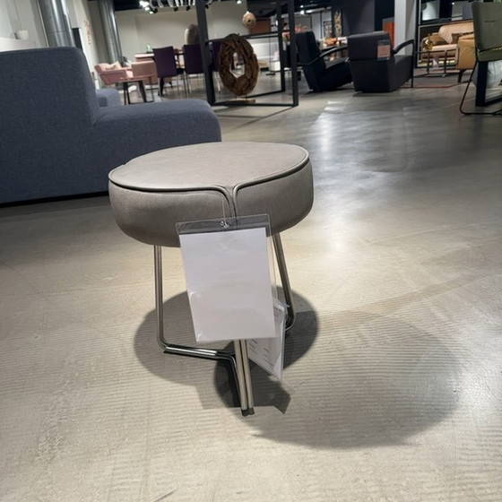 Image 1 of Bert Plantagie Fuse hocker