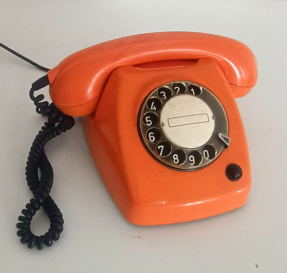 Image 1 of Oranje T65 Telefoon 1974