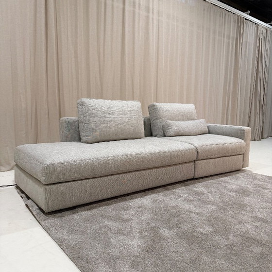 Image 1 of Two-seater Luv with relax function from Indera