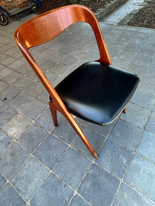 Chaise design danoise des années 1960 - Schiønning & Elgaard – eetkamerstoelen, Wood, Skai