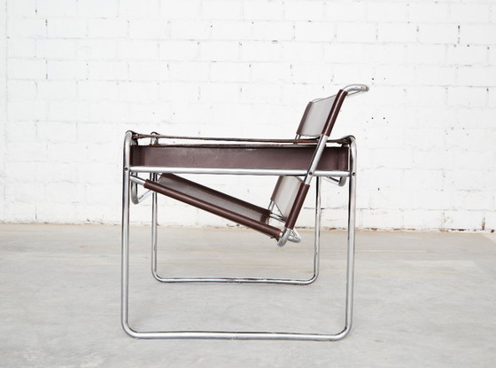 Wassily-Stuhl von Marcel Breuer für Knoll International – Sessel, Leather (photo 4 of 18)