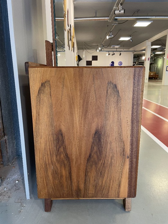 Image 1 of Toeletta Art Déco realizzata in impiallacciatura di palissandro con specchio originale smussato.