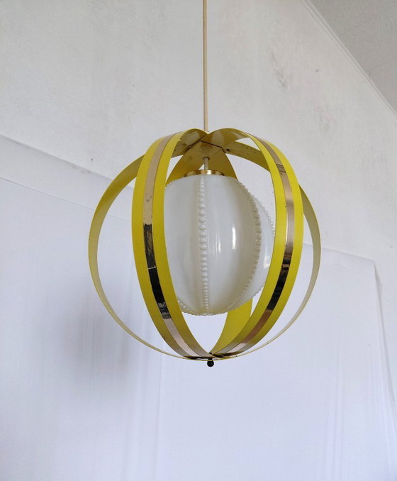 Image 1 of Zestiger jaren space age hanglamp 