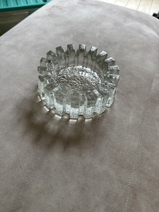 Porte-manteau Pukeberg murano glas asbak / schaaltje / theelicht houder