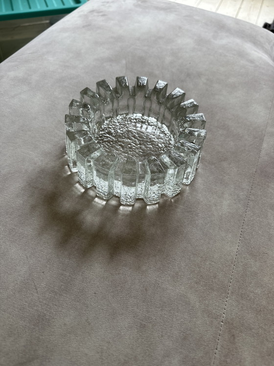 Image 1 of Porte-manteau Pukeberg murano glas asbak / schaaltje / theelicht houder