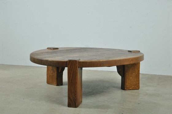 Image 1 of Massief eikenhouten ronde salontafel, brutalist 1970s