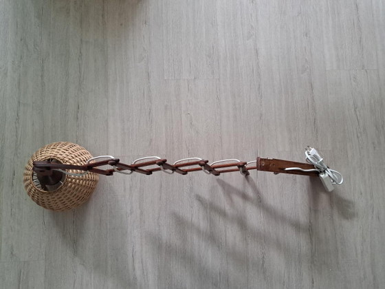 Vintage Teak Scissor Wall Lamp with Rattan Shade – 1960s/70s Scandinavian Design – Wall lights, Wicker, Wood (photo 7 of 9)