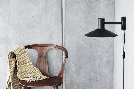 Image 1 of Frandsen Minneapolis Wandlamp Zwart