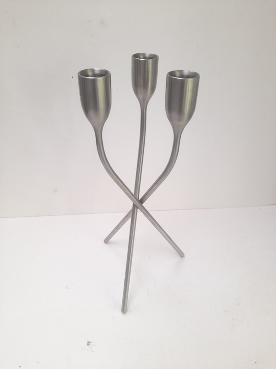 Image 1 of Großer, dreibeiniger Kerzenständer aus gebürstetem Aluminium