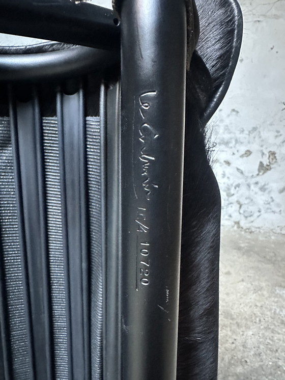 Image 1 of Vintage LC4 Chaise Longue zwart – Cassina