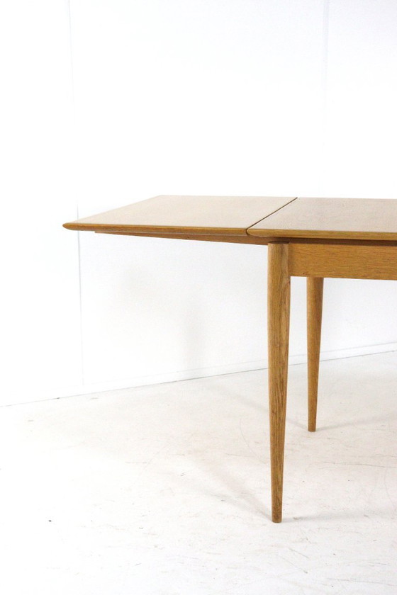 Image 1 of Table de salle à manger rectangulaire extensible « Embsen » vintage