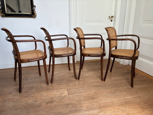 4x Sessel „Prag“, Entwurf Thonet Nr. 811 von Josef Hoffmann