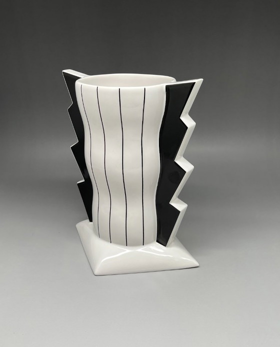 Image 1 of Heide Warlamis Postmoderne Keramik Vase Vienna Collection 1980 1990 Memphis Style
